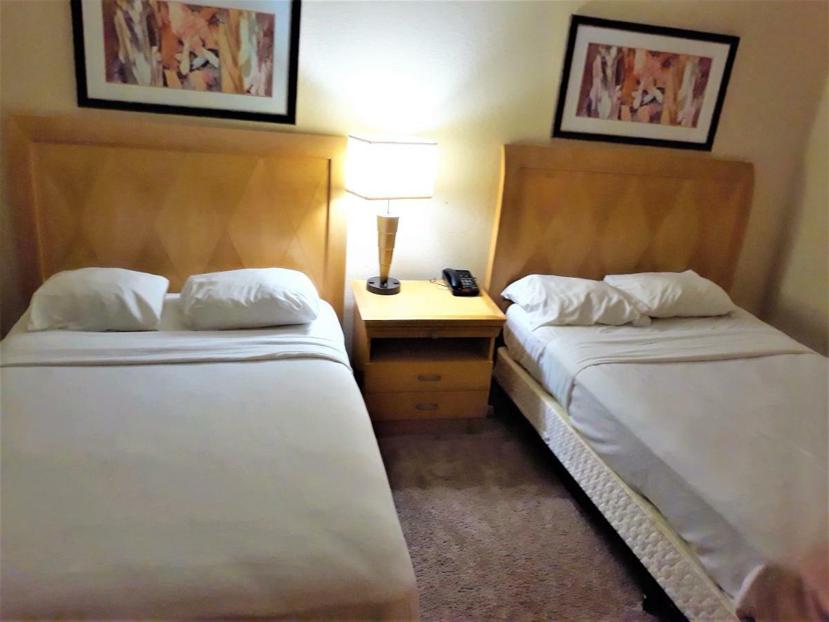 Madison Inn&Suites Extérieur photo