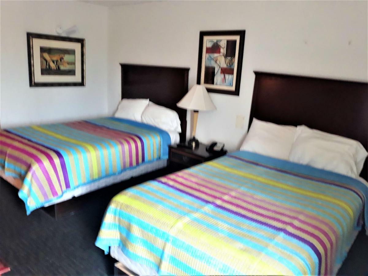 Madison Inn&Suites Extérieur photo