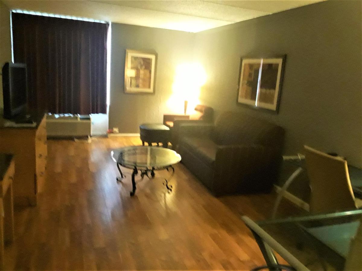 Madison Inn&Suites Extérieur photo