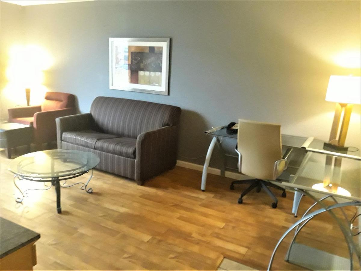 Madison Inn&Suites Extérieur photo